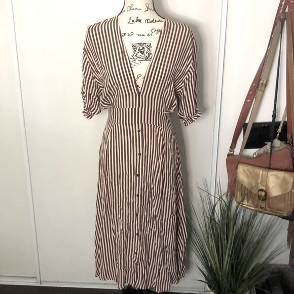 NWT! Faithful the Brand Farrah Dress size 10